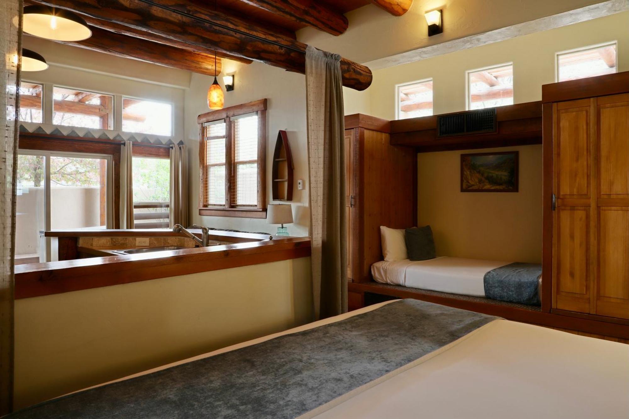 ชิเพต่า โซลาร์ สปริง รีสอร์ต แอนด์ สปา Hotel ริดจ์เวย์ ภายนอก รูปภาพ